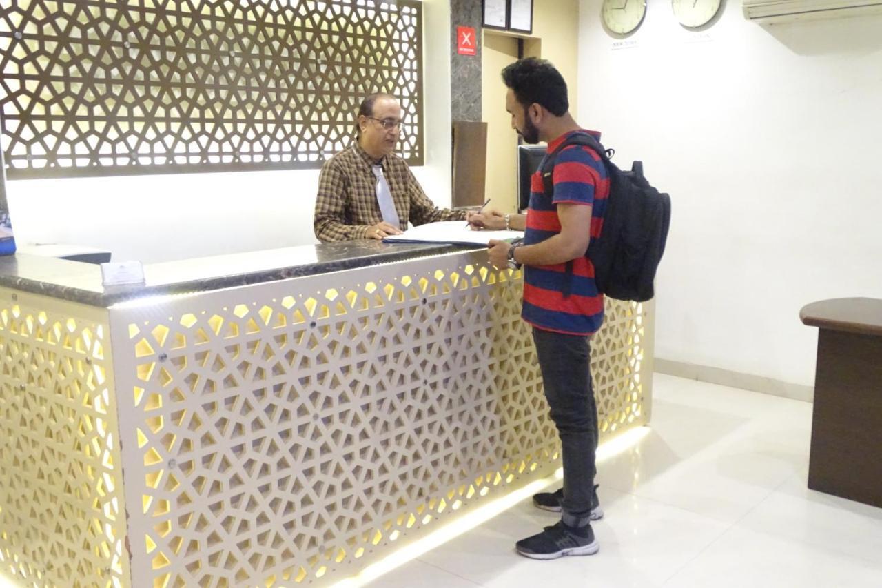 Hotel Sunshine Airport Mumbai Exterior photo