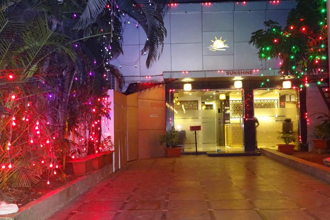 Hotel Sunshine Airport Mumbai Exterior photo